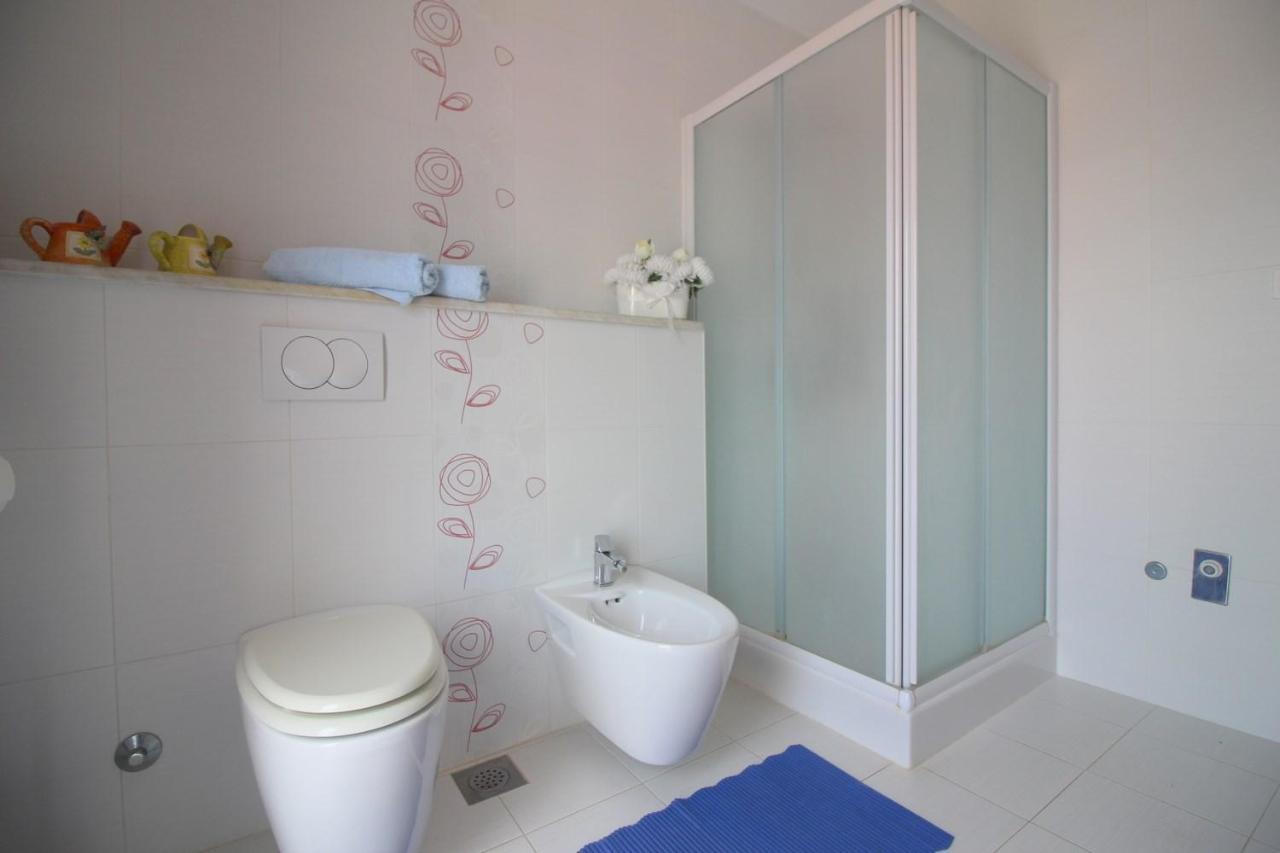 Apartment In Porec/Istrien 10214 Exteriör bild